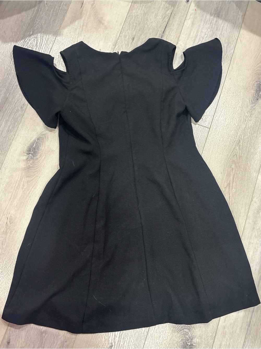 Madisonleigh Black Flutter Sleeve Fit & Flare Dress Size 12 Elegant Minimalist